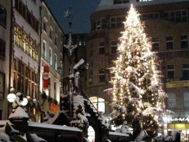 Fuehrungen-zu-Koelner-Krippen-und-Weihnachtsbraeuc.jpg